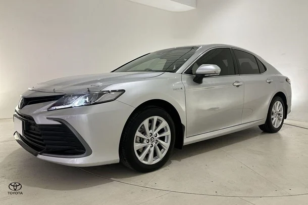 2023 Toyota Camry Hybrid Ascent image 5