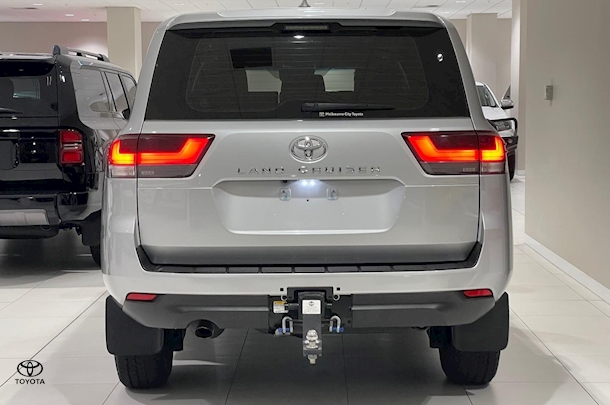 2022 Toyota Landcruiser GX image 7
