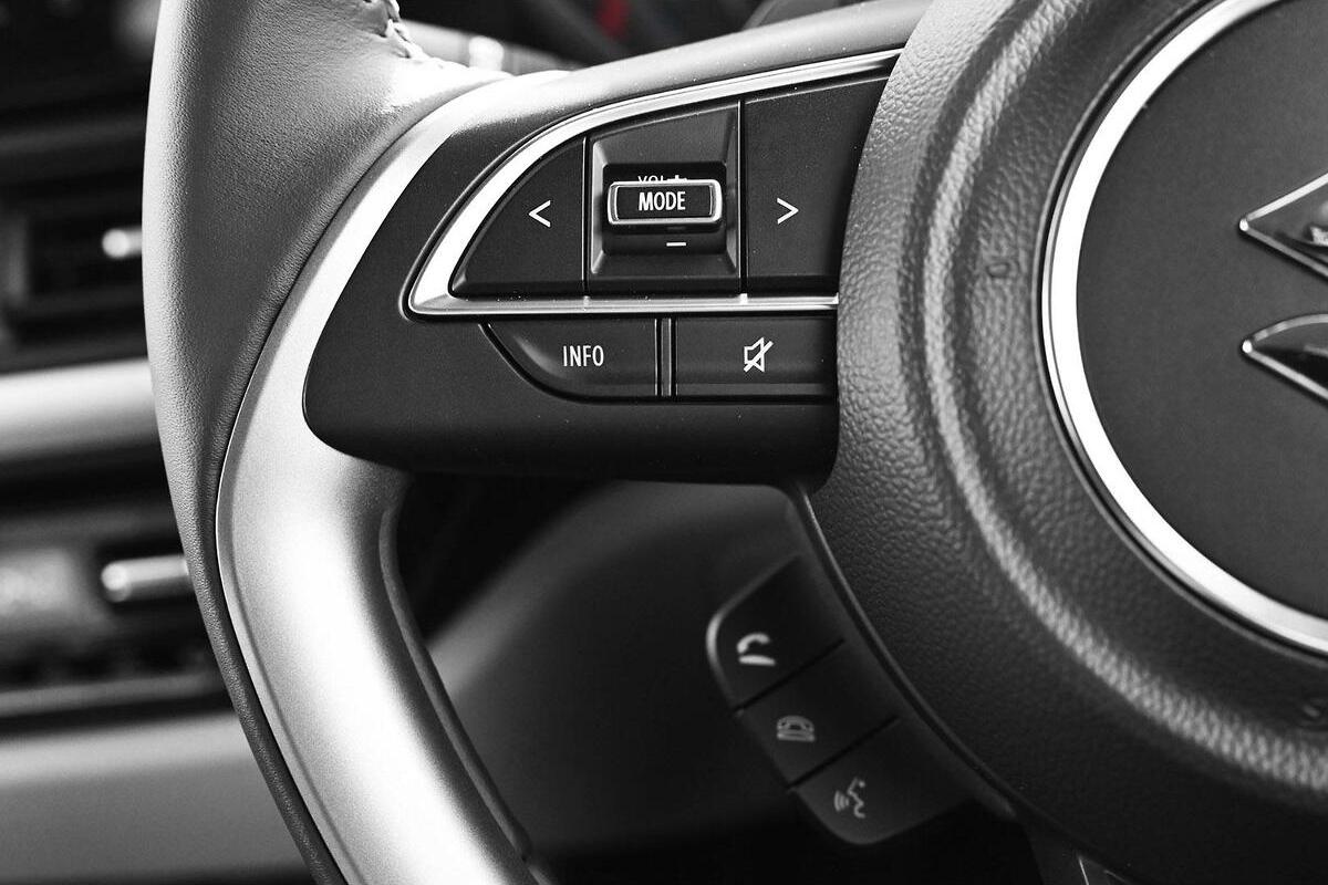 2024 Suzuki Swift Hybrid GLX Auto image 13