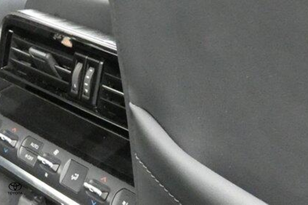 2023 Toyota Landcruiser GR Sport image 15