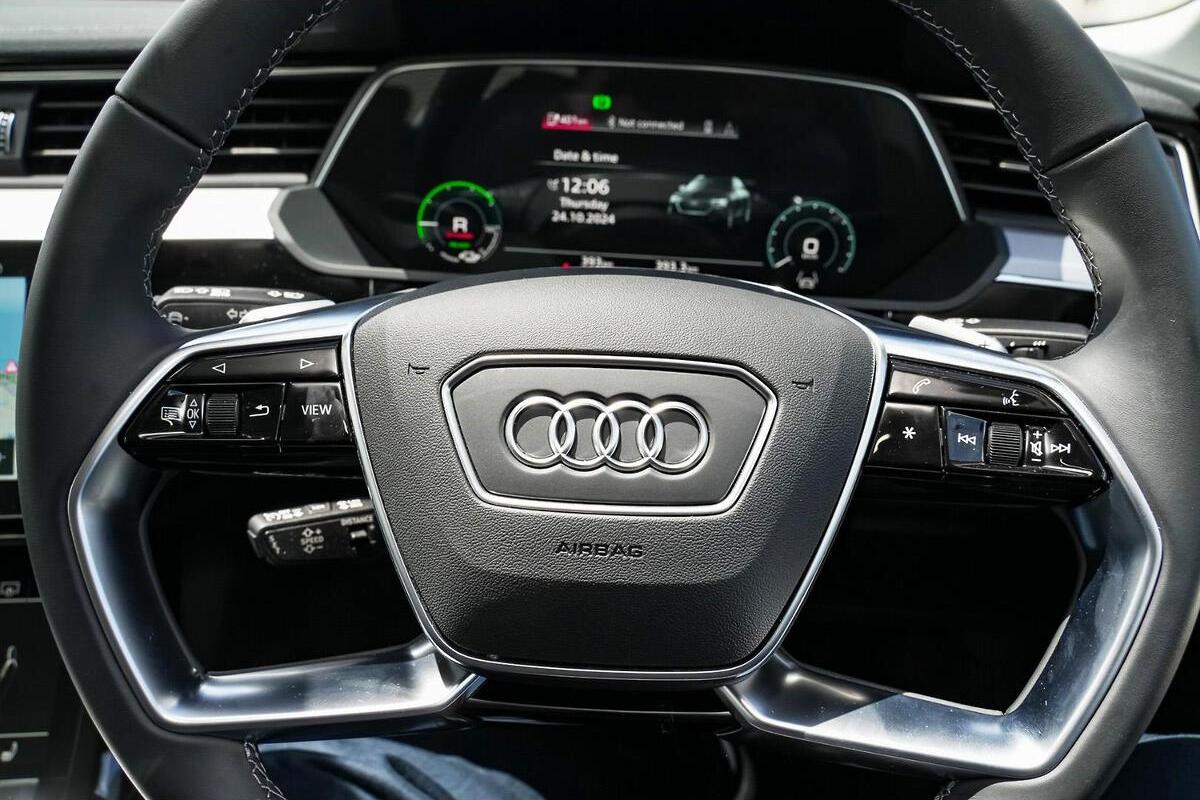 2025 Audi Q8 e-tron 55 Auto e-quattro MY25 image 13