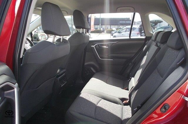 2020 Toyota RAV4 GXL-2WD image 16