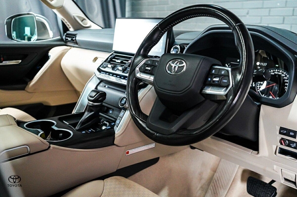 2023 Toyota Landcruiser Sahara ZX image 14