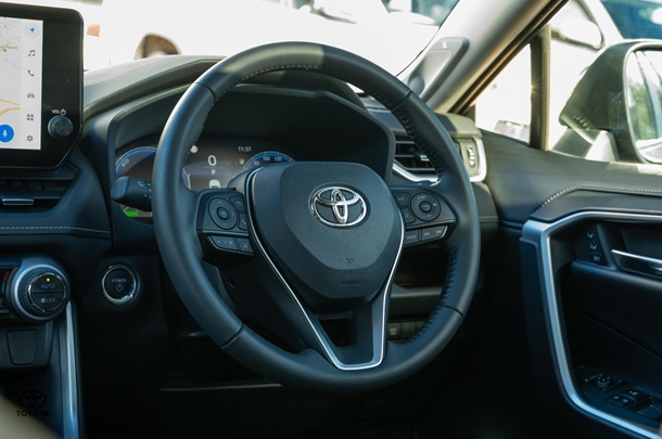 2024 TOYOTA RAV4 Hybrid Cruiser-AWD image 10