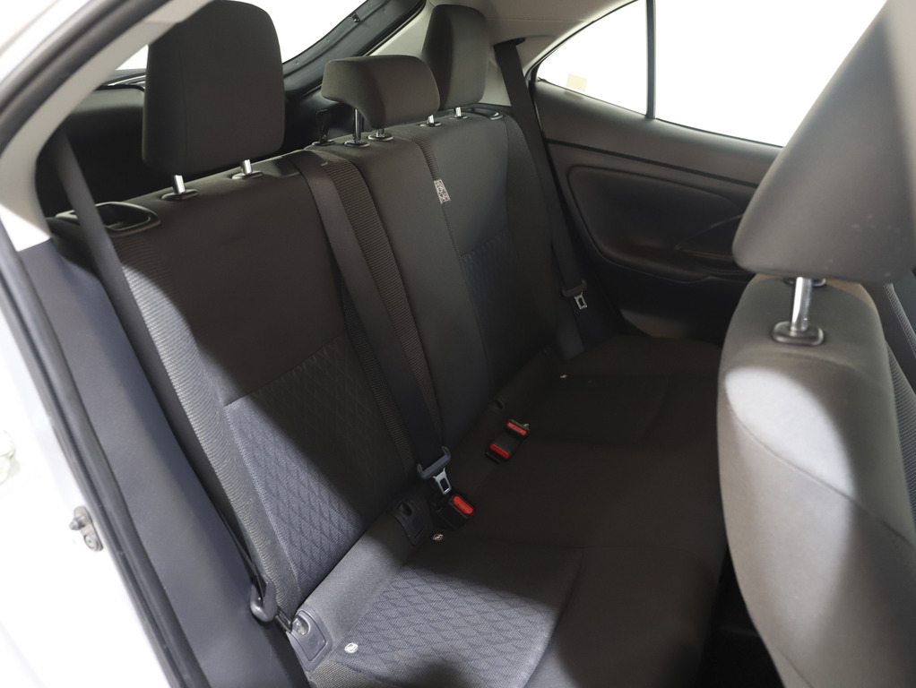 2022 Toyota Yaris Cross Hybrid GX image 20