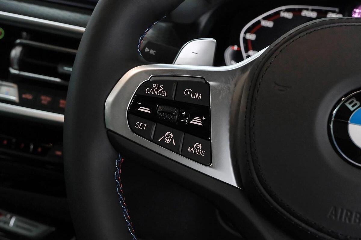 2025 BMW X4 M40i G02 LCI Auto 4x4 image 14