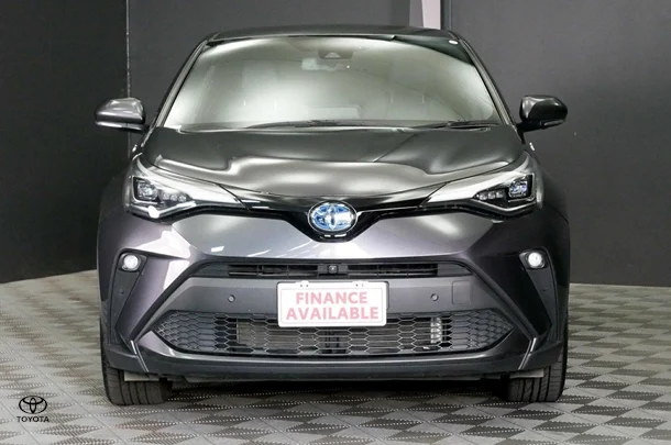 2022 Toyota C-HR Hybrid Koba 2WD image 2