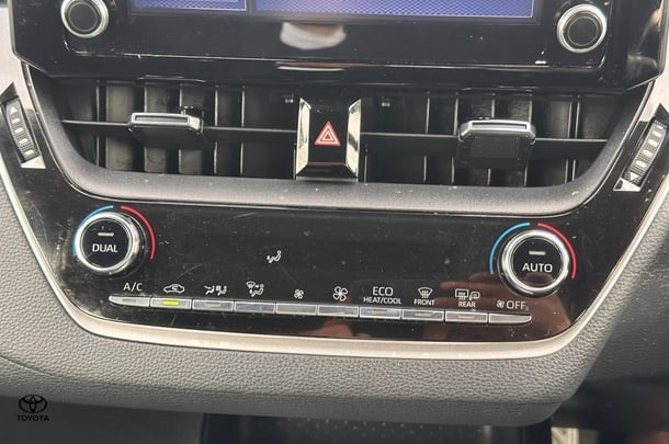 2022 Toyota Corolla Hatch Hybrid Ascent Sport image 20