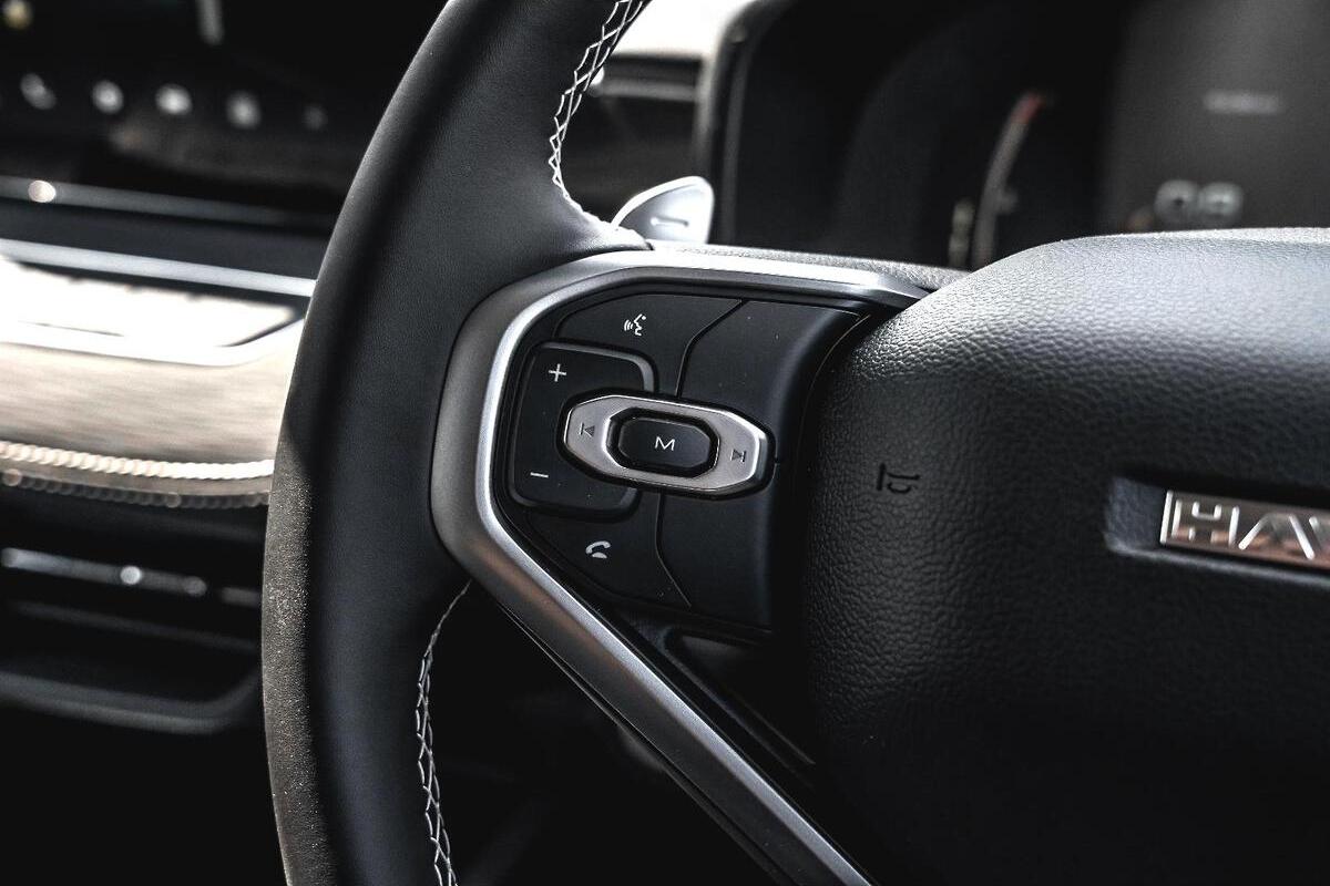 2024 GWM Haval Jolion Lux Auto image 16