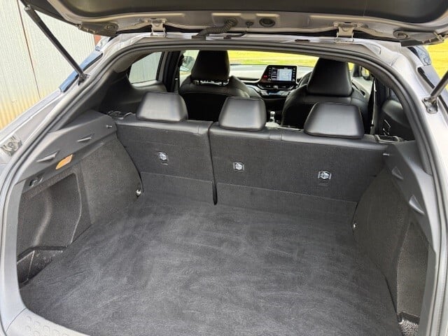 2022 Toyota C-HR Koba AWD image 12