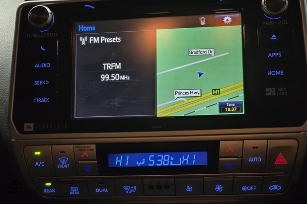 2019 Toyota Prado VX image 16