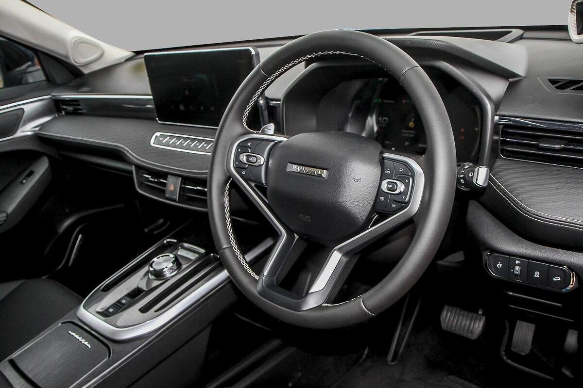 2025 GWM Haval Jolion Ultra Auto image 6
