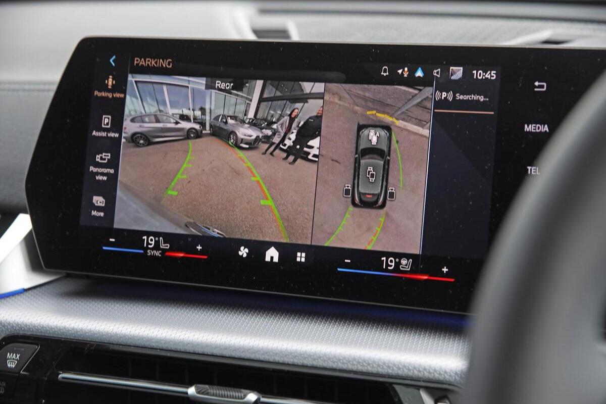 2024 BMW iX2 xDrive30 M Sport U10 Auto AWD image 11