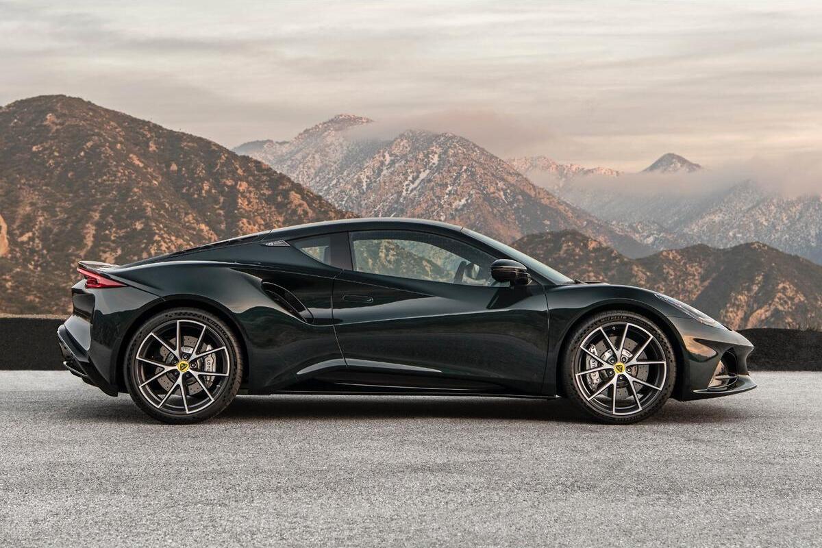 2024 Lotus Emira 2.0T DCT First Edition Auto MY24 image 4