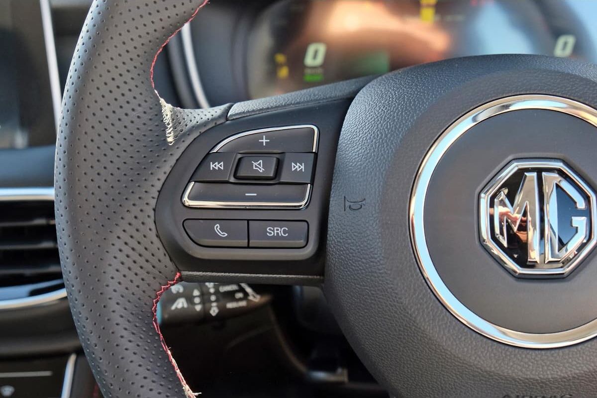 2024 MG HS Plus EV Excite Auto FWD MY23 image 9