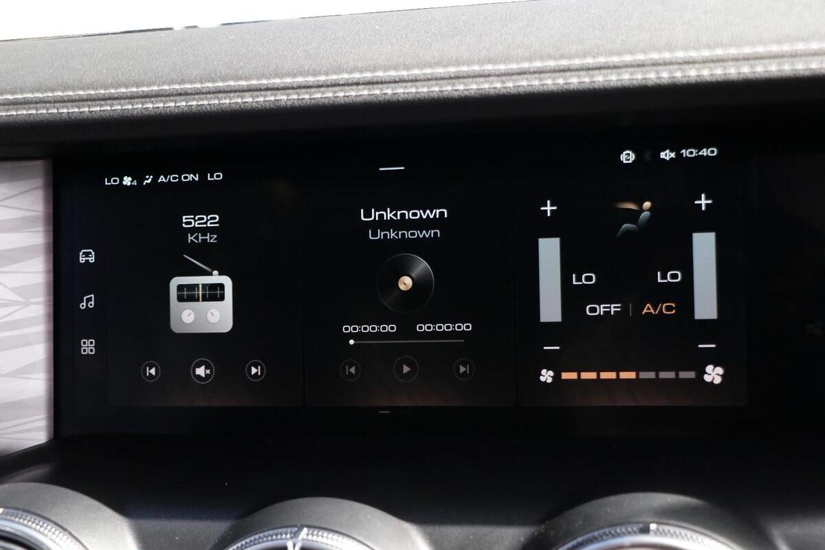 2024 GWM Tank 300 Ultra Auto 4x4 image 19