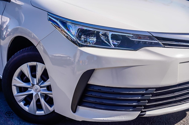 2019 Toyota Corolla Sedan Ascent image 12