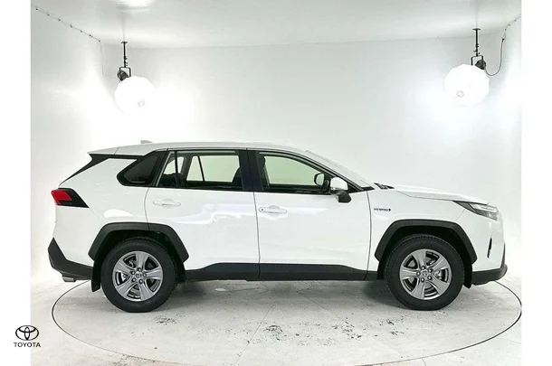 2023 Toyota Rav4 Hybrid GX AWD image 11