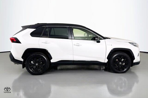 2024 Toyota Rav4 Hybrid XSE 2WD image 11