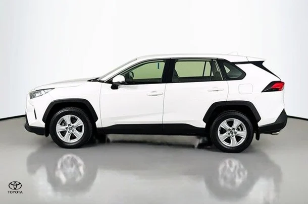 2020 Toyota RAV4 GX image 5