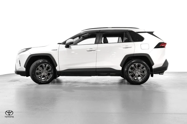 2021 Toyota RAV4 Hybrid GXL-2WD image 8