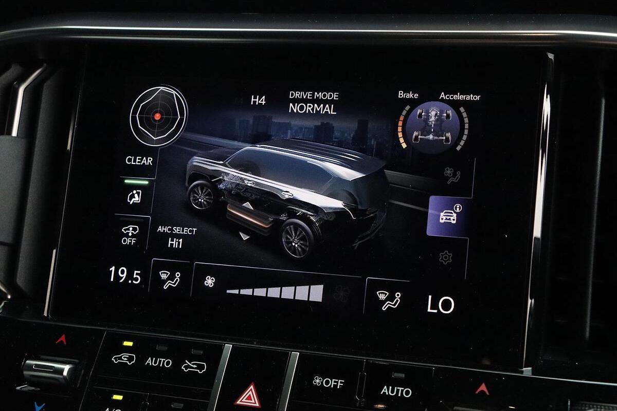 2024 Lexus LX LX500d Auto 4x4 image 13