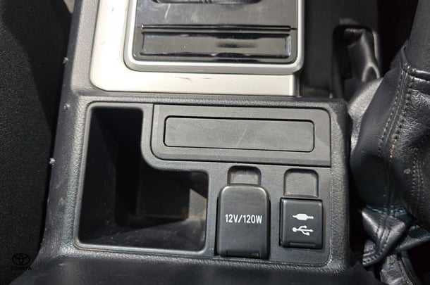 2019 Toyota Prado GX image 23