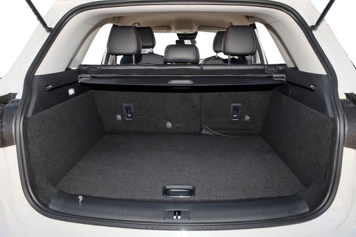 2024 MG HS Plus EV Excite Auto FWD MY23 image 6