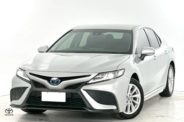 2023 Toyota Camry Hybrid Ascent Sport image 1