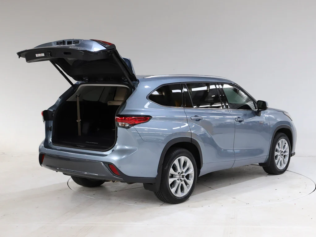 2021 Toyota Kluger Hybrid AWD GRANDE image 7