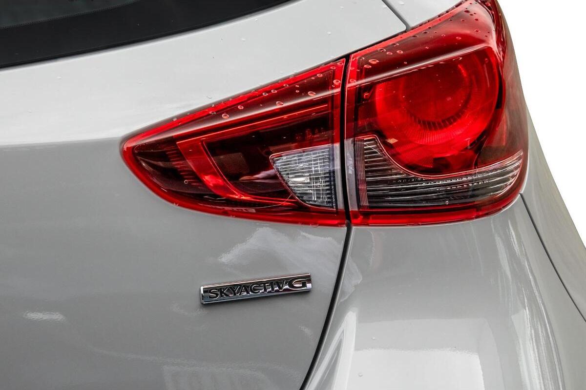 2024 Mazda 2 G15 Pure DJ Series Manual image 19