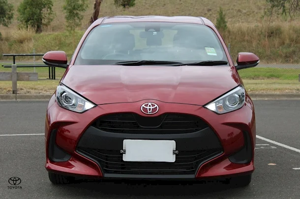 2023 Toyota Yaris Ascent Sport image 6