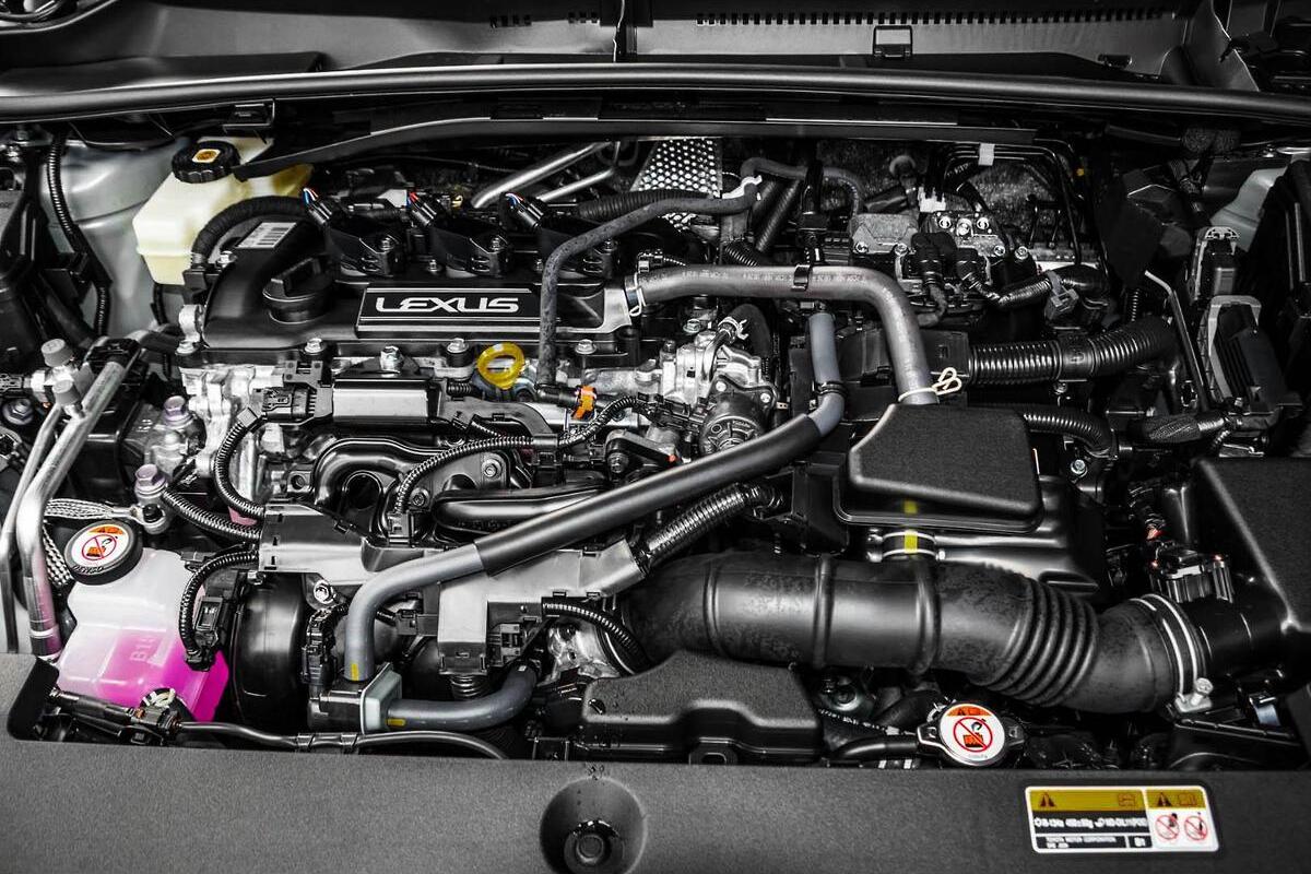 2025 Lexus LBX Sports Luxury Auto 2WD image 10