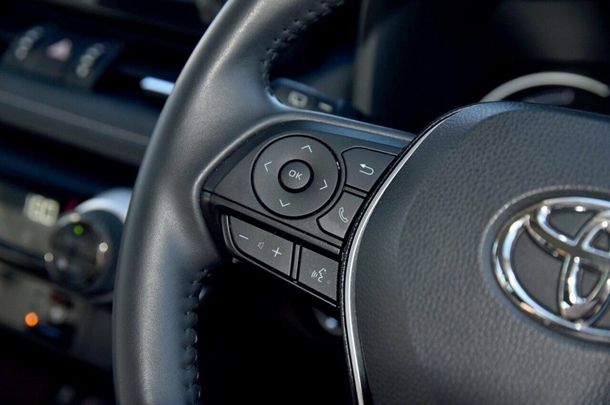 2022 Toyota RAV4 Hybrid Cruiser-AWD image 14