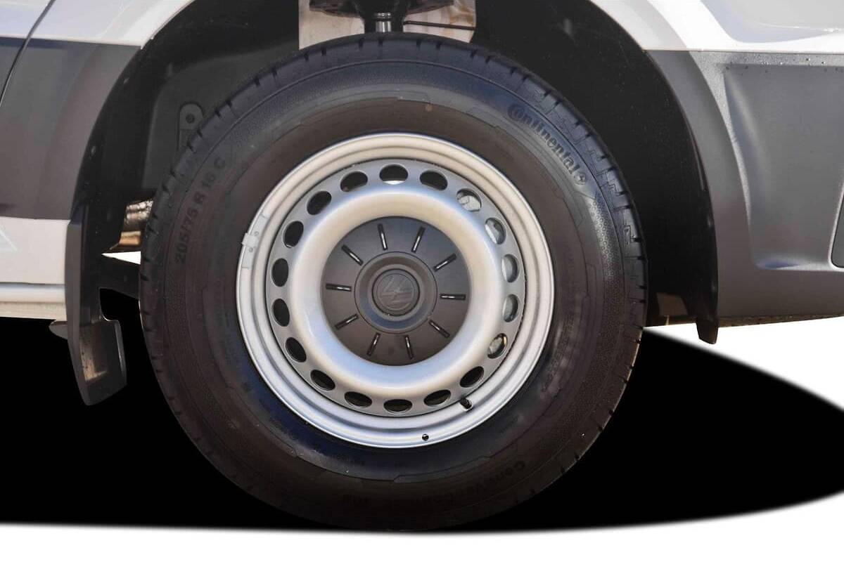 2024 Volkswagen Crafter 35 TDI410 SY1 Medium Wheelbase Manual FWD MY24 image 16