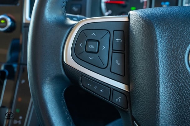 2024 TOYOTA Granvia VX image 11