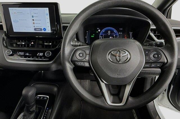 2022 Toyota Corolla Ascent Sport image 19