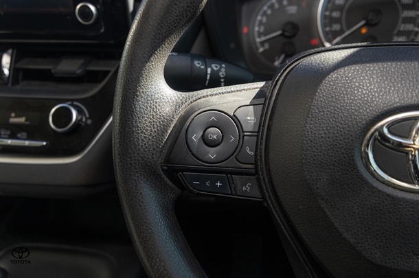 2021 Toyota Corolla Ascent Sport image 11