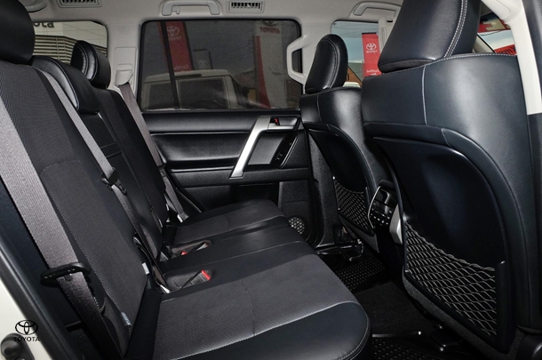 2023 Toyota PRADO VX image 9