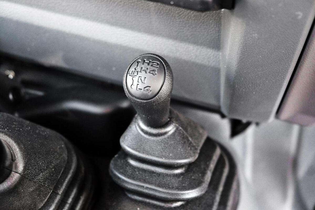 2024 Toyota Landcruiser Workmate Manual 4x4 image 15