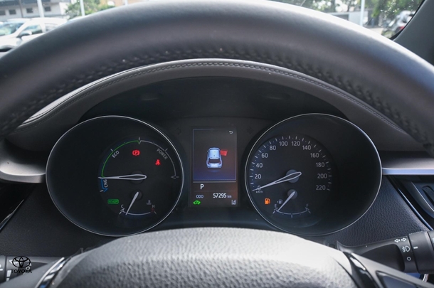 2021 TOYOTA C-HR Hybrid Koba 2WD image 17