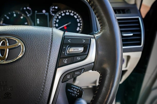 2022 Toyota Prado VX image 19