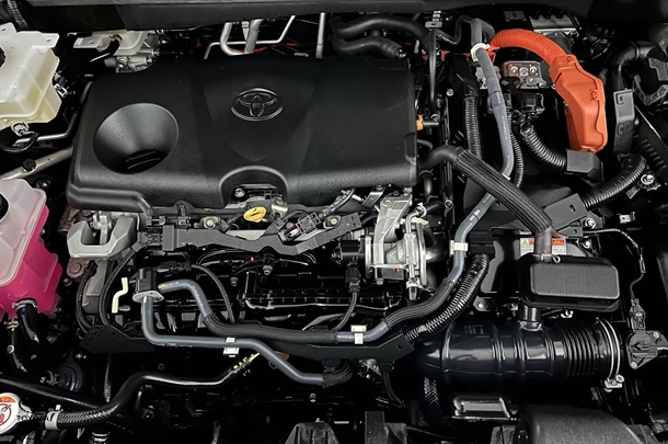 2021 Toyota Kluger Hybrid GX AWD image 21