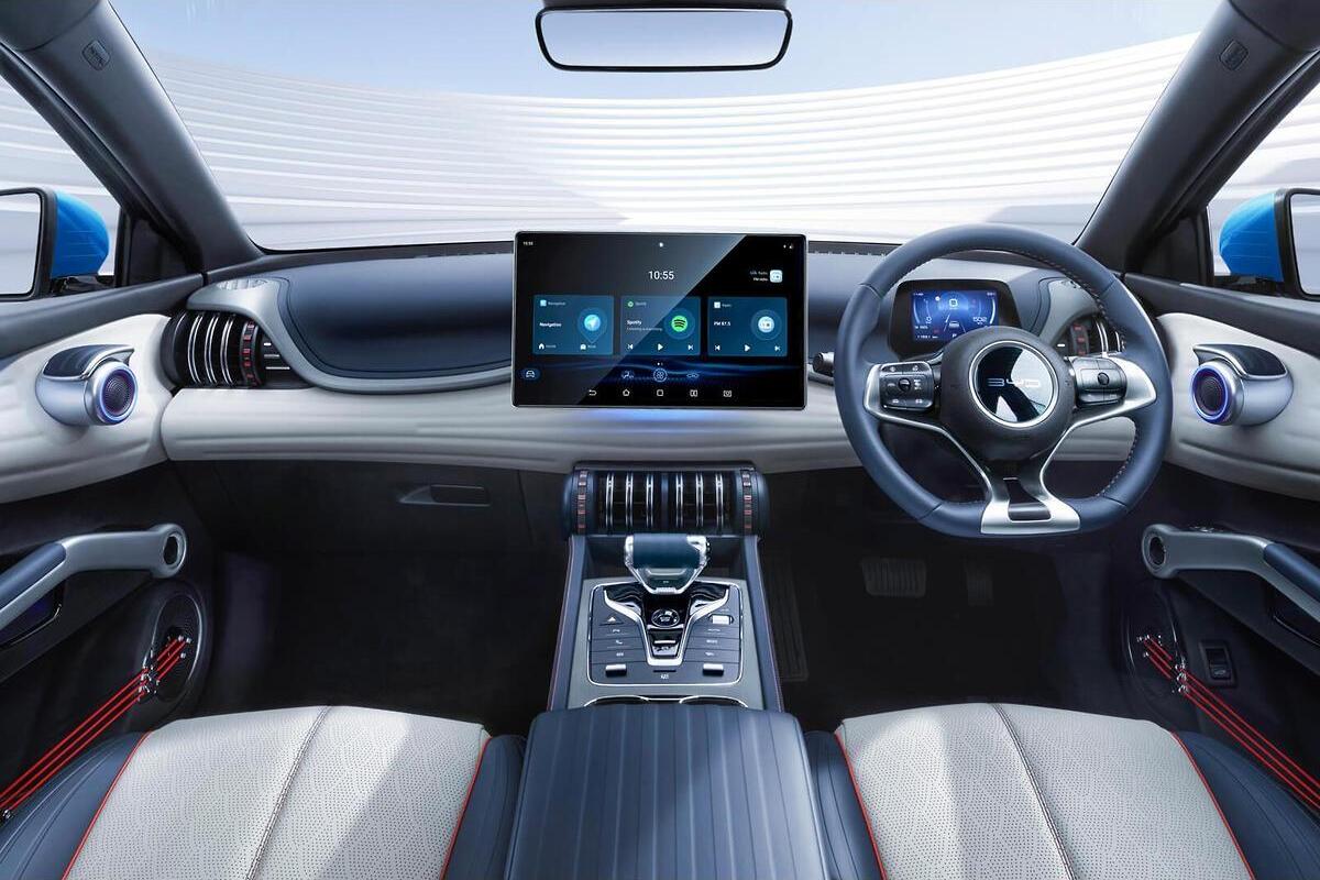 2025 BYD ATTO 3 Essential Auto image 3