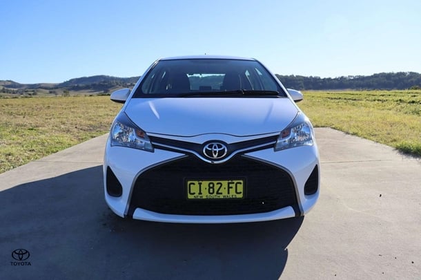 2016 Toyota Yaris Ascent image 2