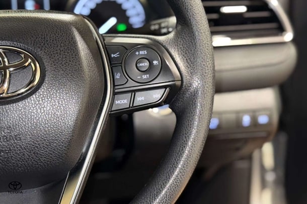 2024 Toyota Camry Hybrid Ascent image 19