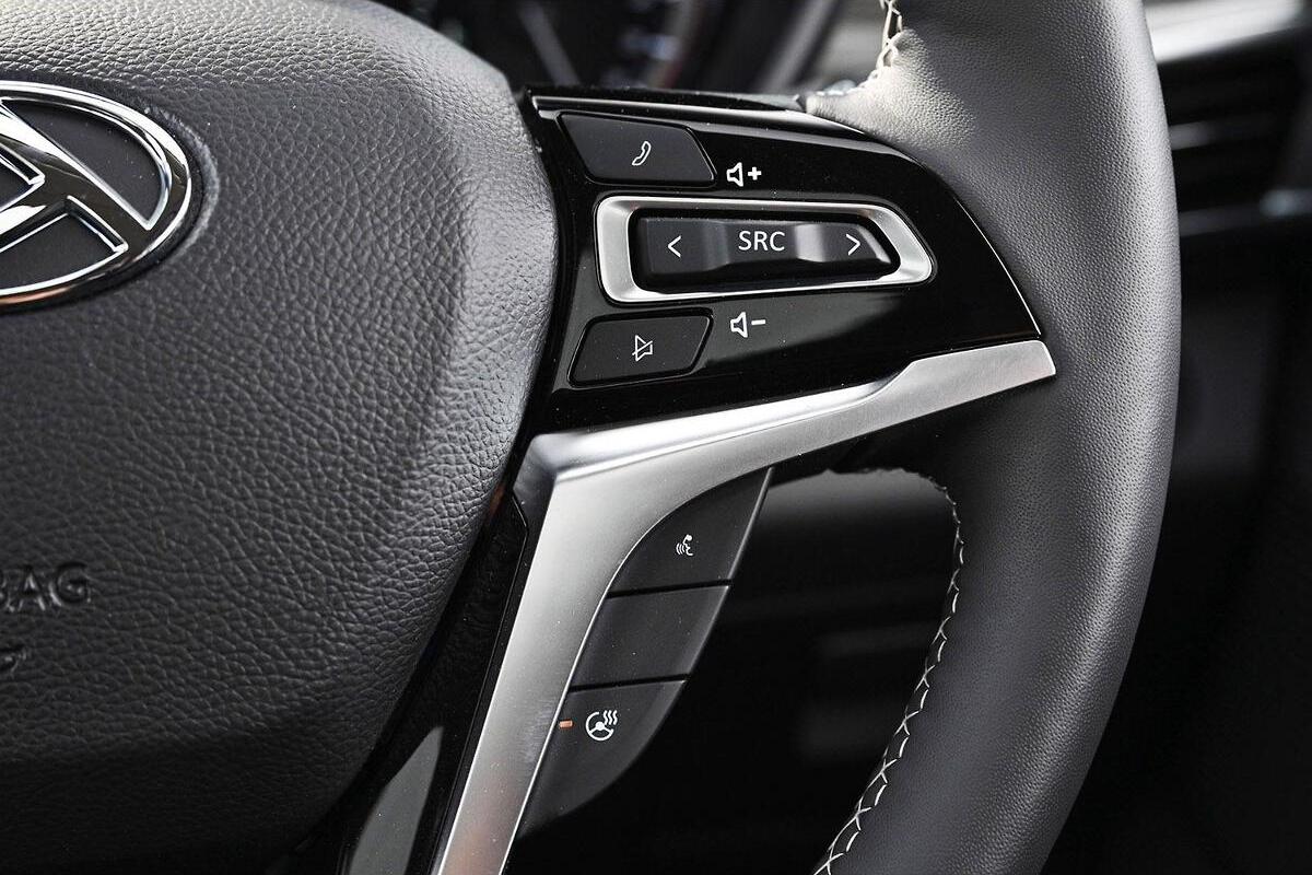 2024 LDV D90 Executive Auto 4x4 image 15