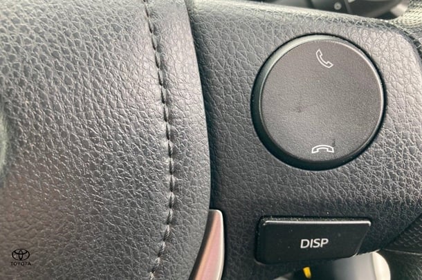 2016 Toyota RAV4 GX-2WD image 19