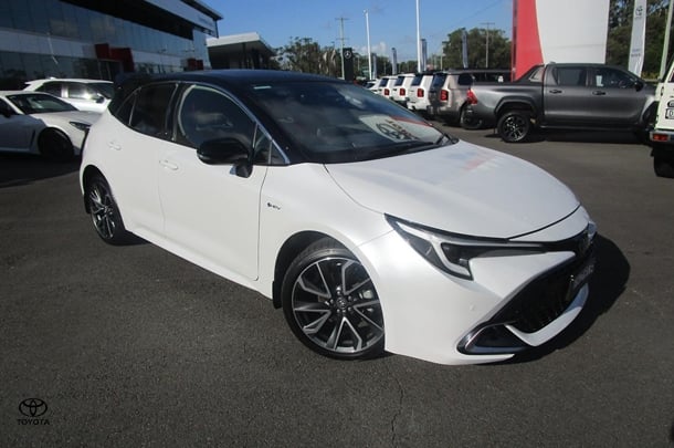 2024 Toyota Corolla ZR image 1