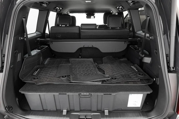 2024 Toyota Prado GXL image 17